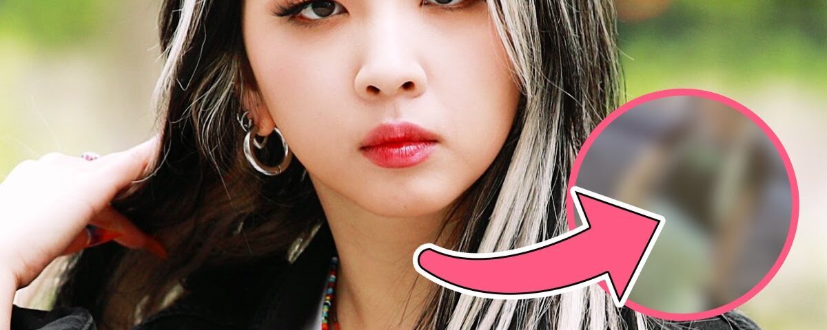 Eagle-Eyed Netizens Spot NSFW Detail In KARD Jiwoo's Outfit On Tour