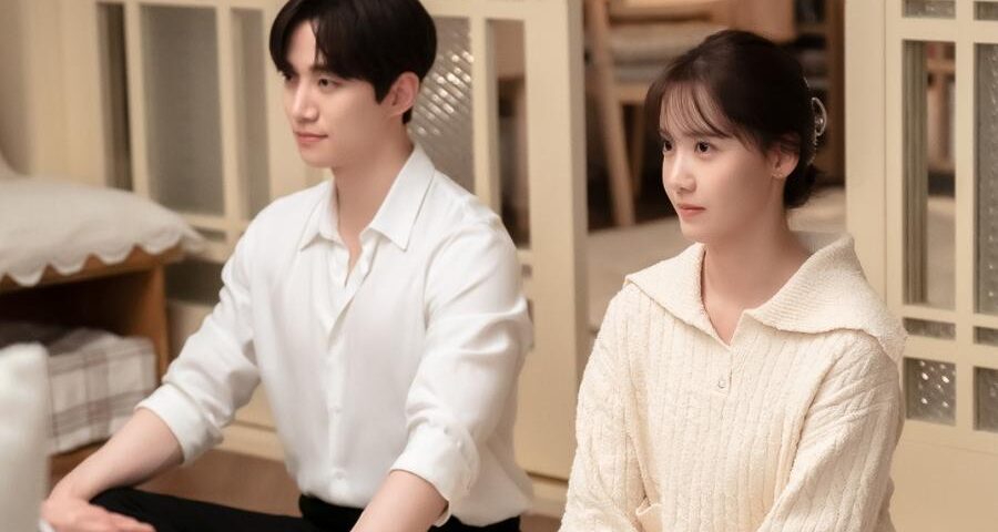 Lee Junho And YoonA Undergo An Interrogation After Getting Caught Dating In “King The Land”